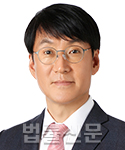 김용하     사진