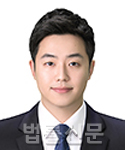 김우경     사진