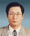 김웅지    