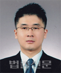 김윤관    