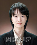 김윤선     사진