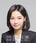 김유화     사진