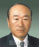 김윤근     사진