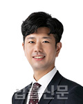 김윤재    