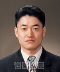 김윤락     사진
