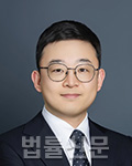 김윤학    
