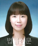 김윤진     사진