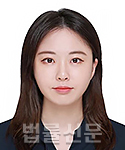 김윤진     사진