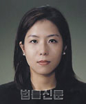 김윤희     사진