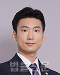 김은산     사진