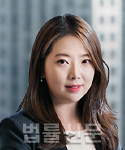 김은희     사진
