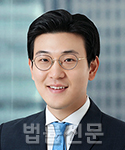 김재홍    
