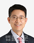 김재춘     사진