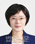 김정윤     사진