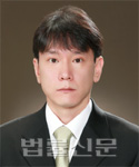 김정한     사진
