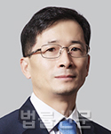 김종필    