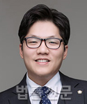 김준혁     사진