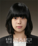 김줄리아  