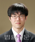 김지식    