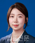김지언    