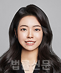 김지은    