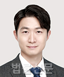 김진만    