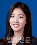 김진명     사진
