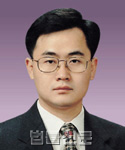 김진태    