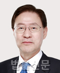 김진태    