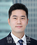 김찬중     사진