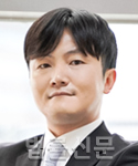 전형환     사진