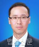 고민석     사진