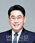 홍승욱     사진