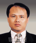 김명운     사진