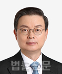 윤희웅     사진