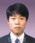 김철       사진