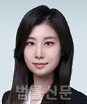 홍지의     사진