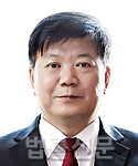 배성범     사진