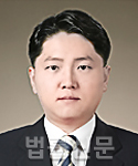 조정욱     사진