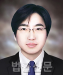 최영       사진
