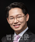 엄경천     사진