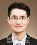최지웅     사진