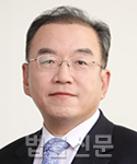 이명재     사진