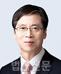 염웅철     사진