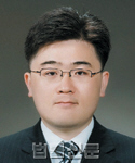 임원범     사진