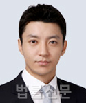 김영진     사진