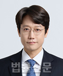 임동한     사진