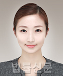 정보영     사진