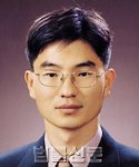 김보건     사진