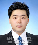 서채완     사진